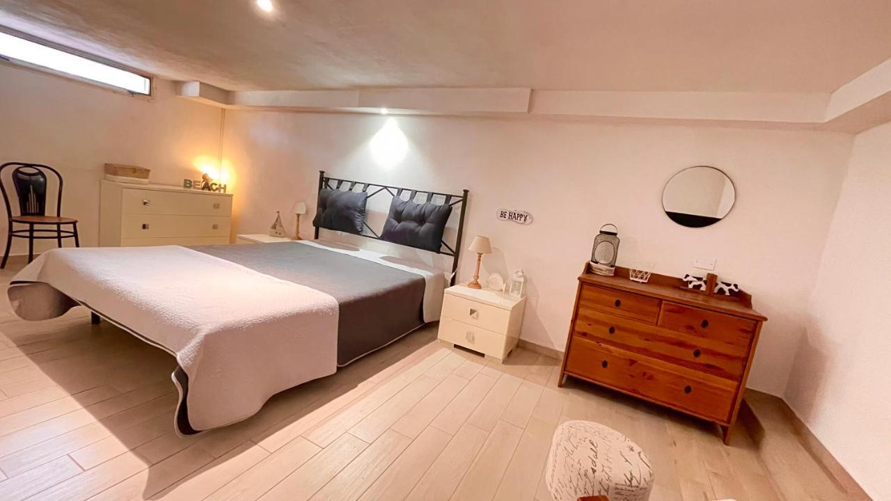 Suite Follonica Beach エクステリア 写真
